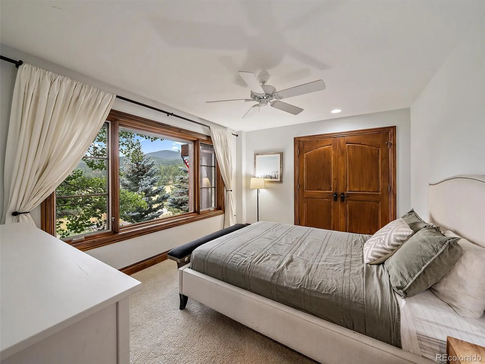 Evergreen, Colorado 80439, United States, 6 Bedrooms Bedrooms, ,5 BathroomsBathrooms,Residential,Coming Soon,194775