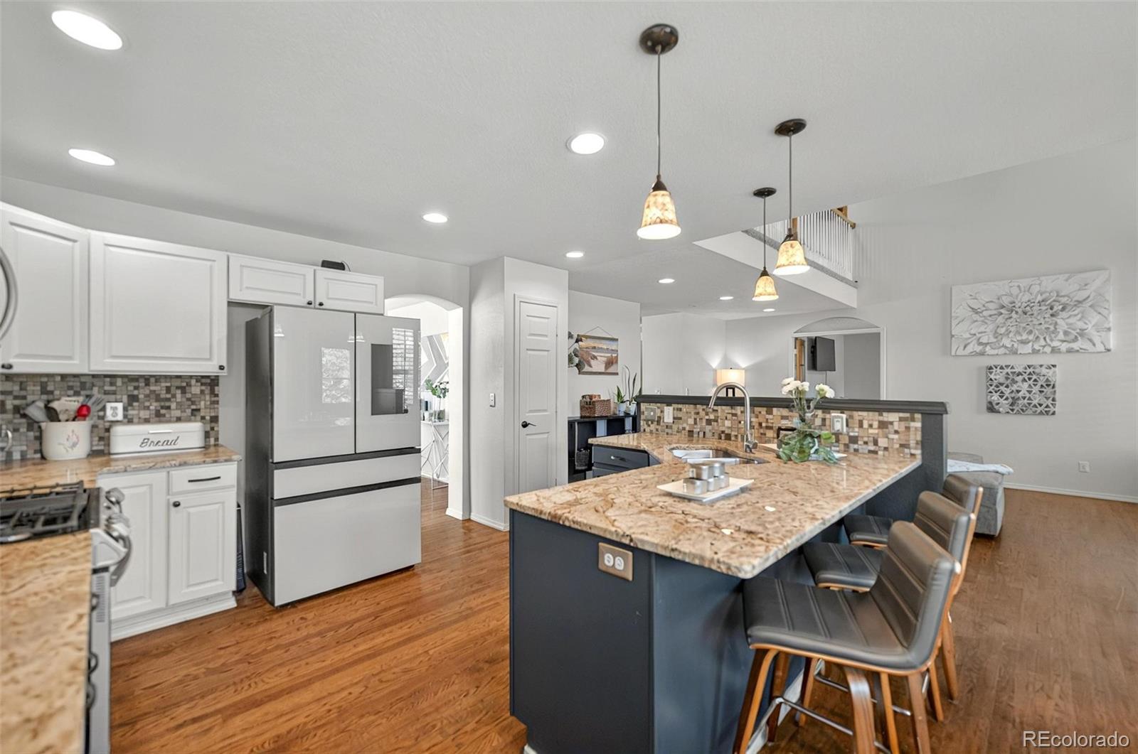 9025 Rochester Drive