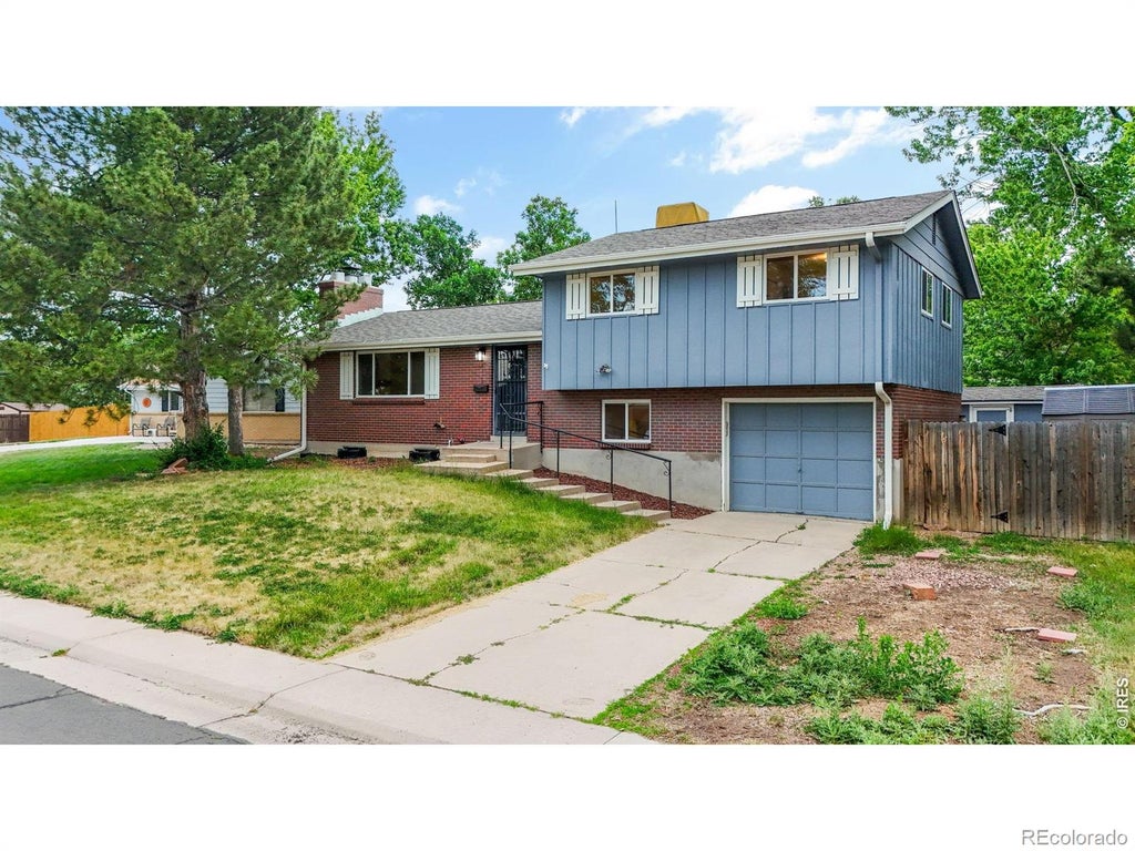 Photo of 6128 S Madison Court, Centennial, CO 80121 (MLS # IR1066370)