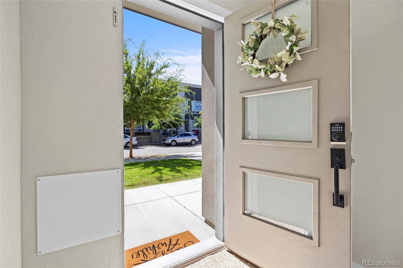 2869 W Parkside Place