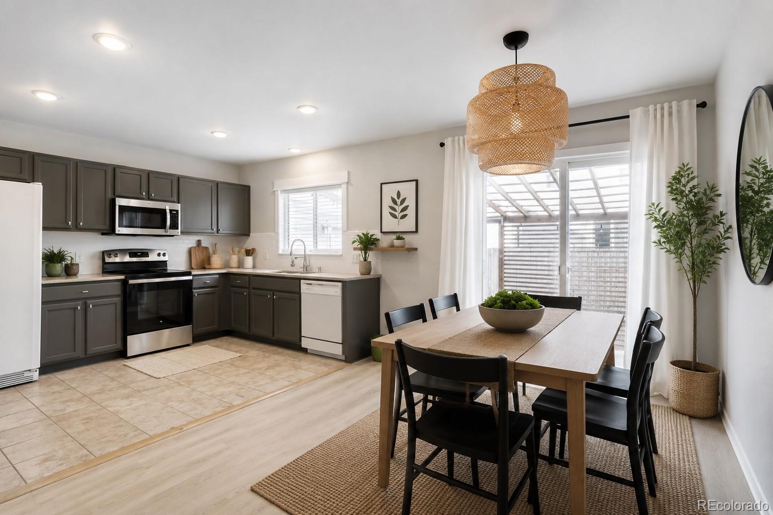 3637 Dexter Court