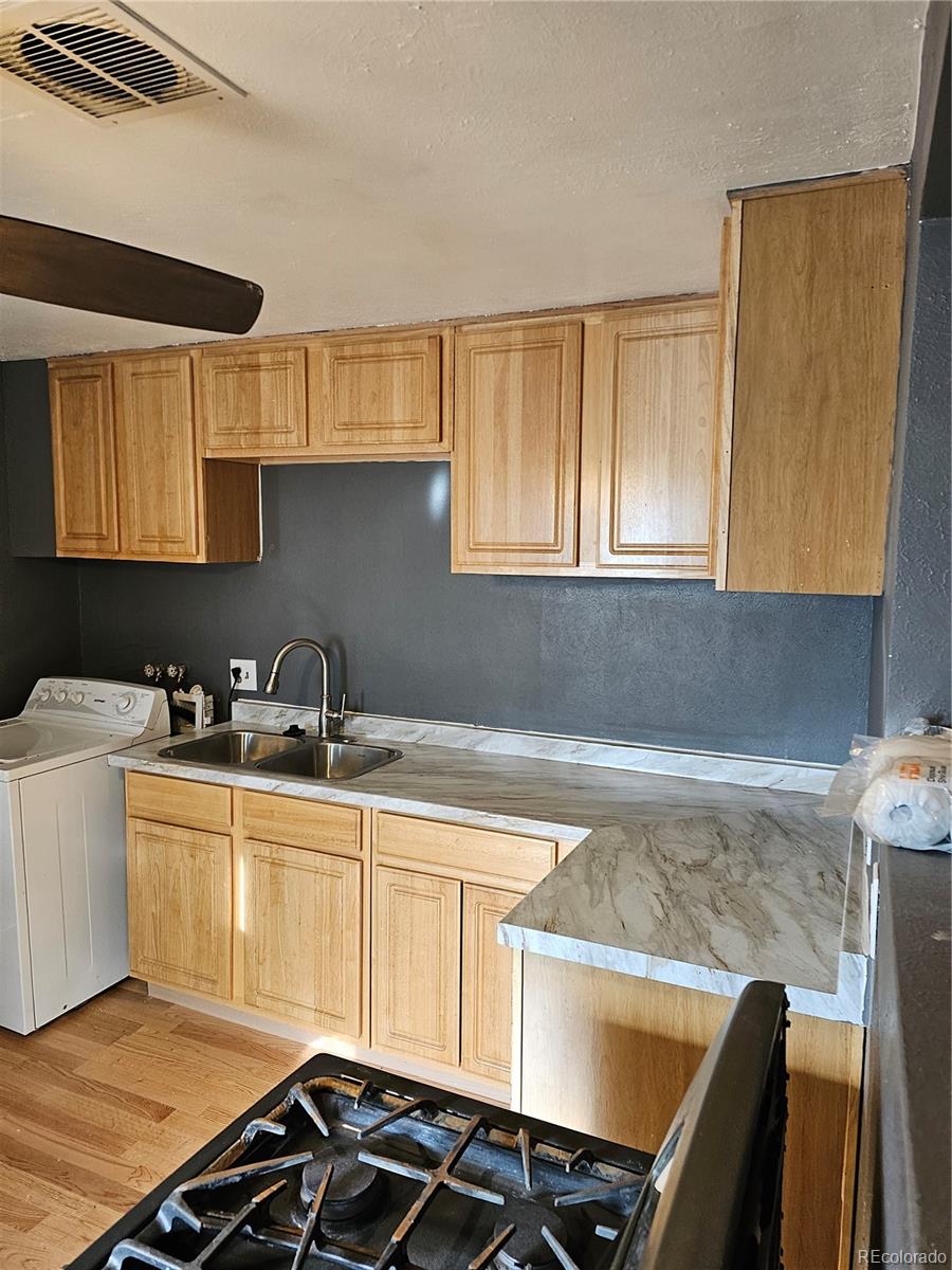 4860 W Ohio Avenue W