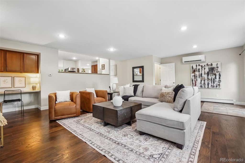 Photo of 6915 W 35th Avenue, Wheat Ridge, CO 80033 (MLS # 3871259)