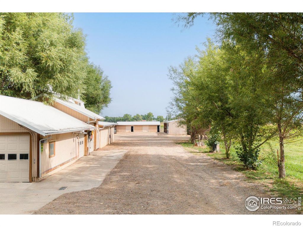 Photo of 6789 Niwot Road, Longmont, CO 80503 (MLS # IR1040449)