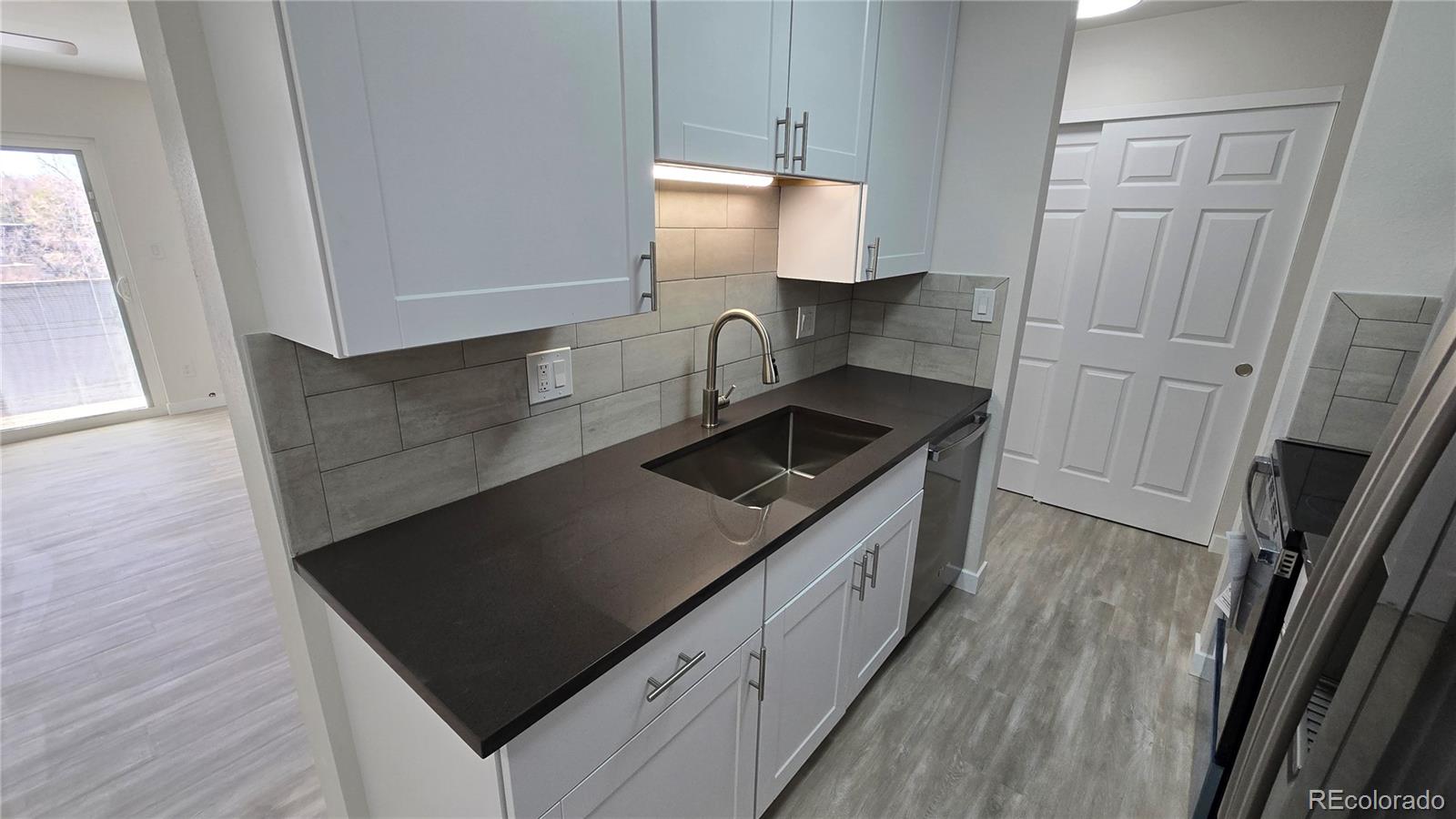100 E Highline Circle 307, Centennial, CO, 80122 4 100 E Highline Circle 307