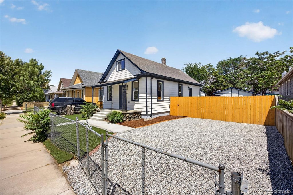Photo of 4432 Lincoln Street, Denver, CO 80216 (MLS # 8912721)