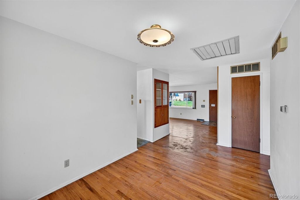 Photo of 1708 S Van Gordon Court, Lakewood, CO 80228 (MLS # 3570213)