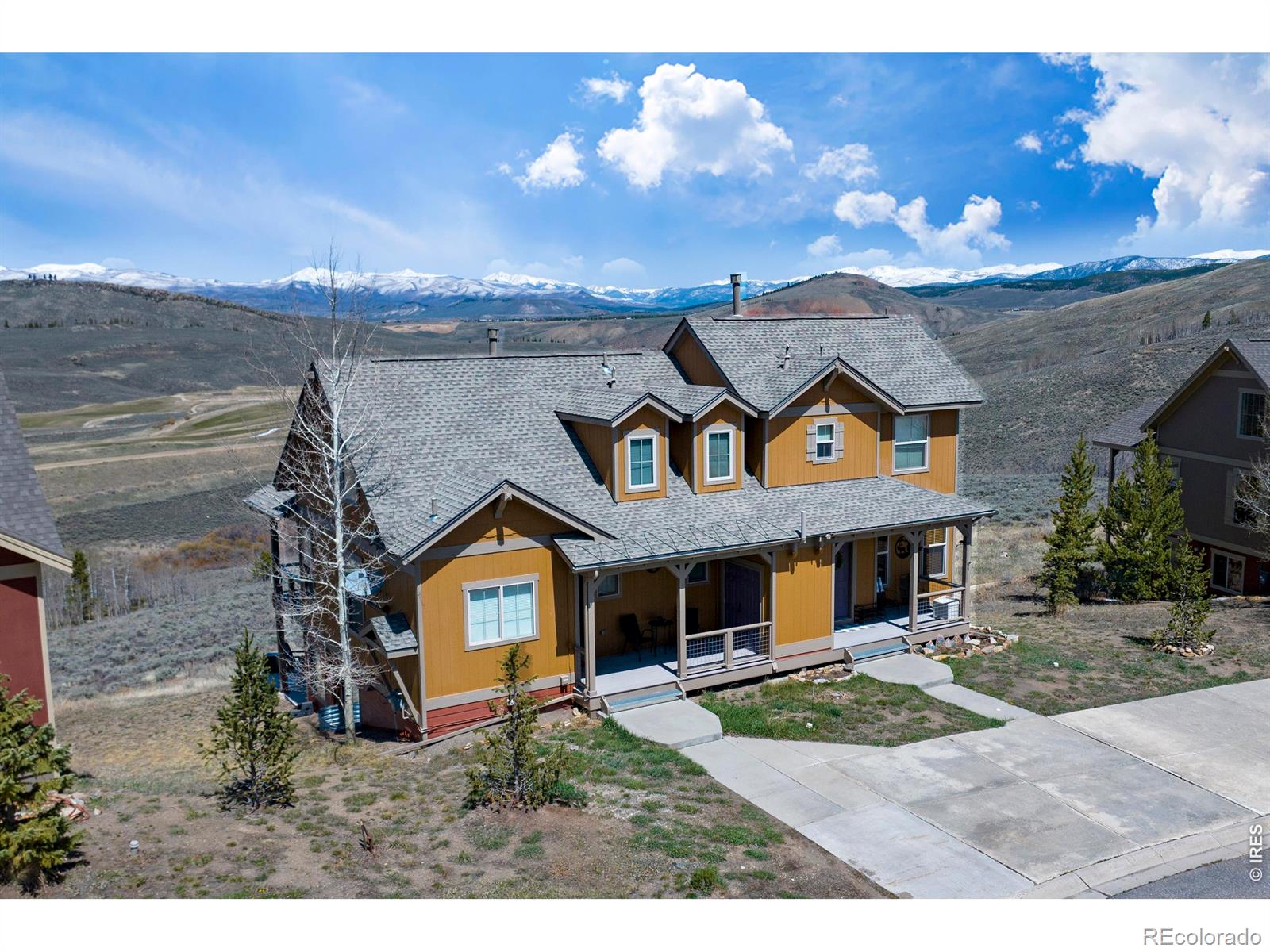 117 Peak View Drive