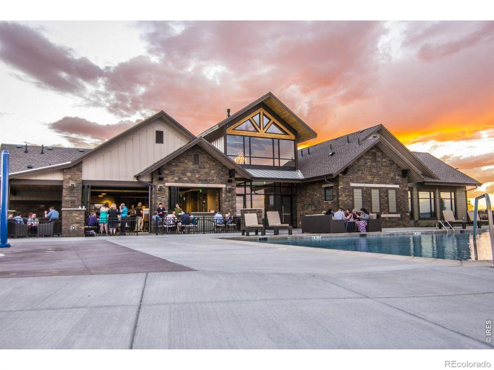 6402 Foothills View Place