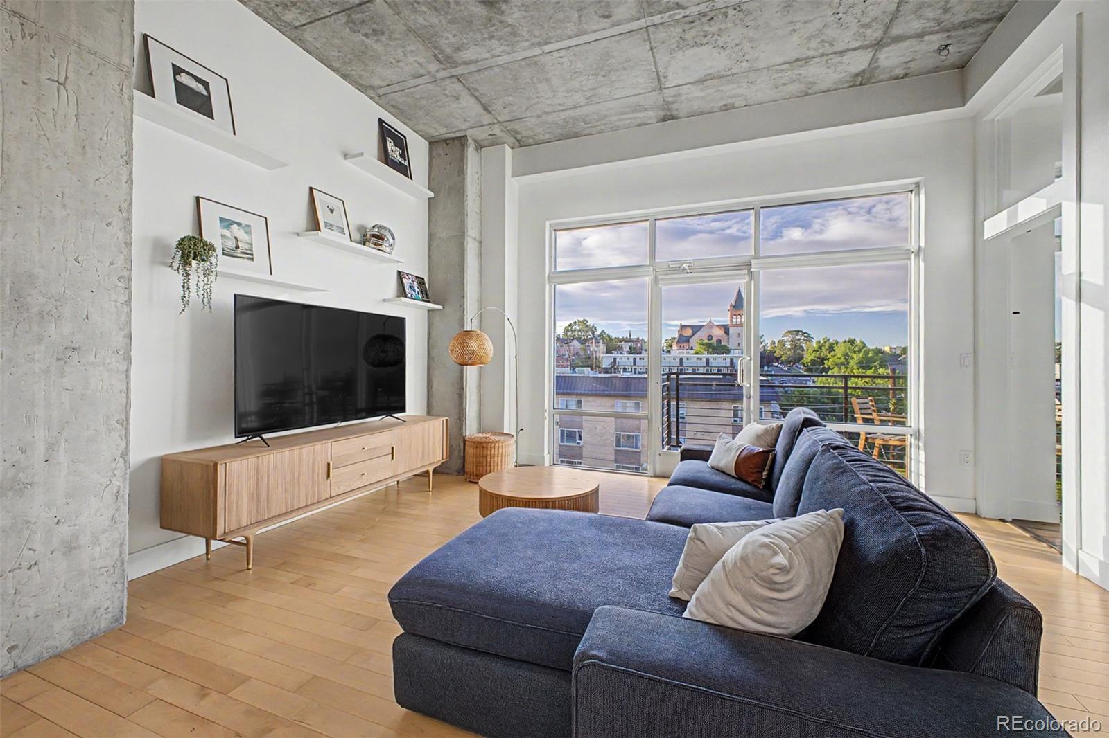 2200 W 29th Avenue 401