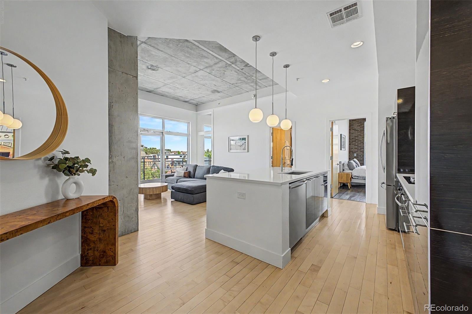 2200 W 29th Avenue 401