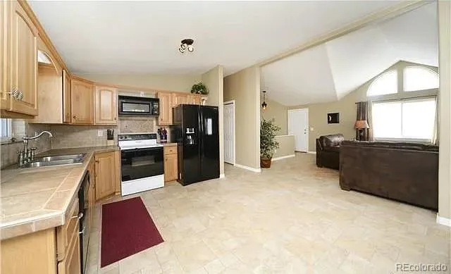 Keenesburg, Colorado 80643, United States, 3 Bedrooms Bedrooms, ,2 BathroomsBathrooms,Residential,Active,154796