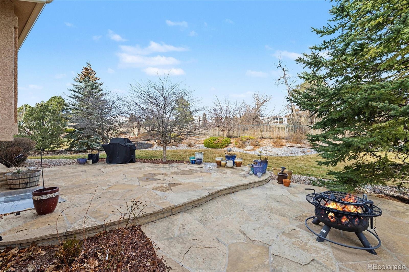 2528 Willow Glen Drive