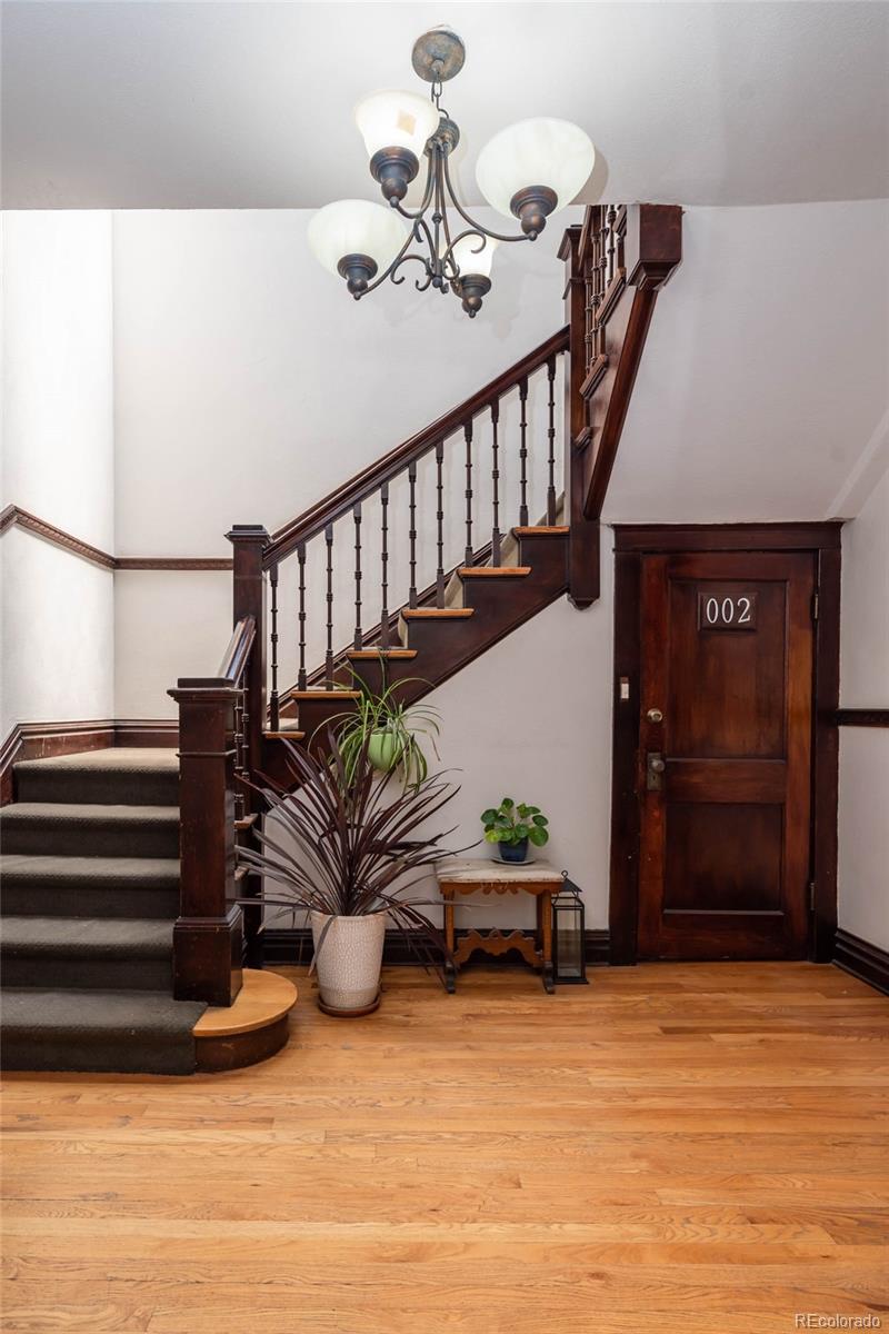 1284 Columbine Street 002