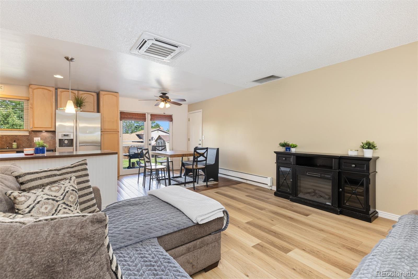 1246 S Telluride Street, Aurora, CO, 80017 4 1246 S Telluride Street