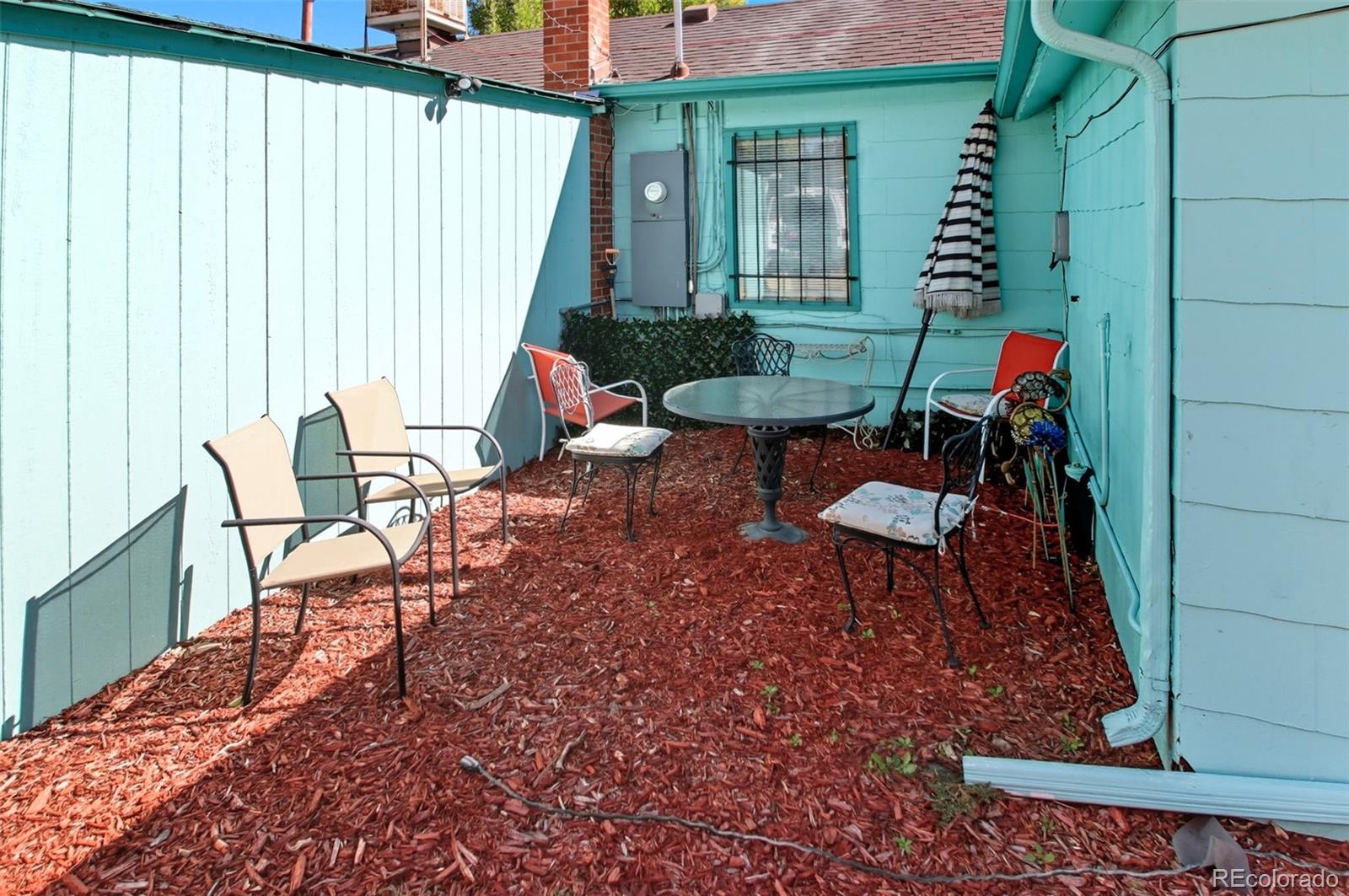 1345 Kipling Street