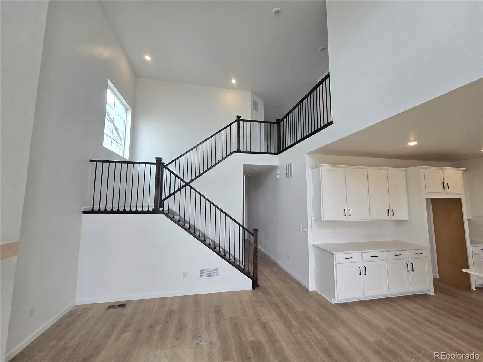 8952 Whiteclover Street