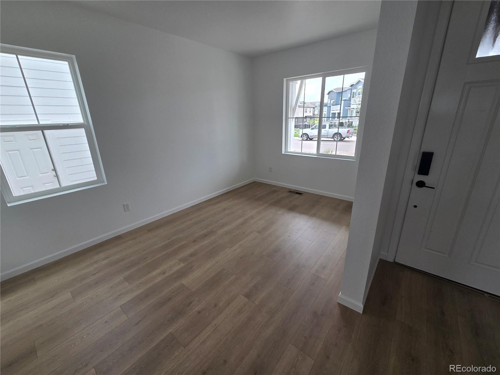 8952 Whiteclover Street