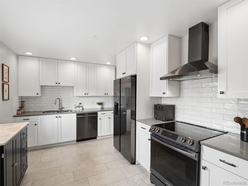 Photo of 3199 S Lowell Boulevard, Denver, CO 80236 (MLS # 4662504)