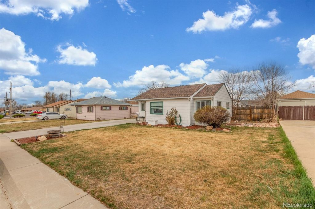 Photo of 7531 King Street, Westminster, CO 80030 (MLS # 3915527)
