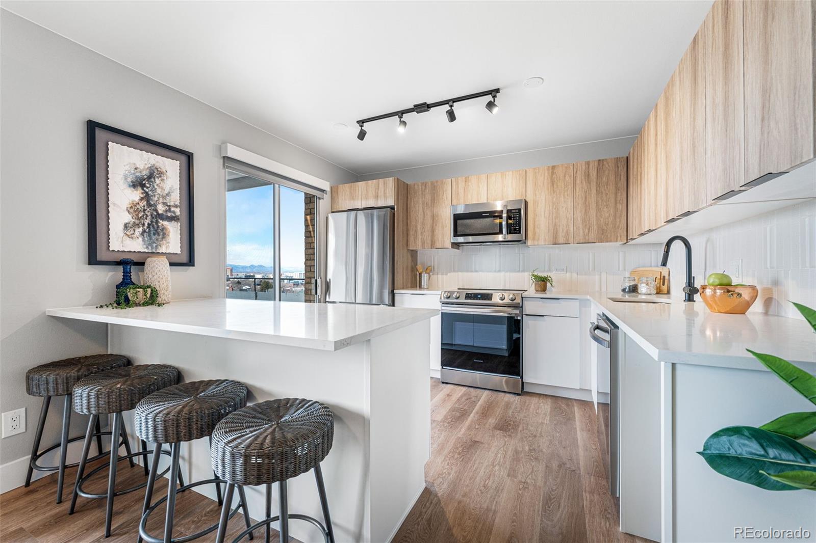 1330 Gaylord Street 1001