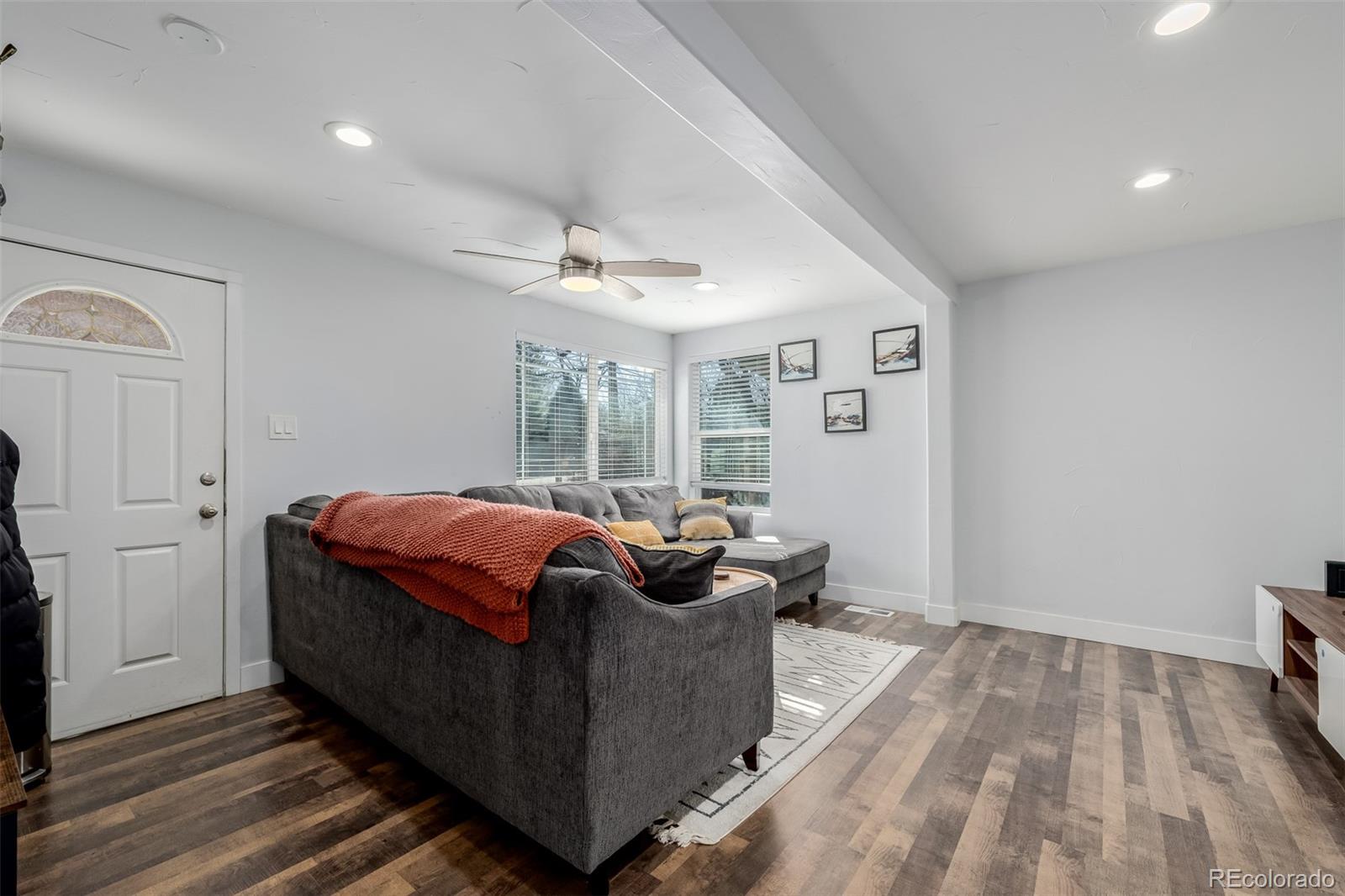 565 Saulsbury Street