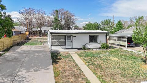 1631 W Hoye Place Denver CO 80223