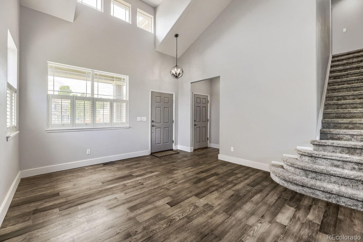 4099 Scarlet Oak Court