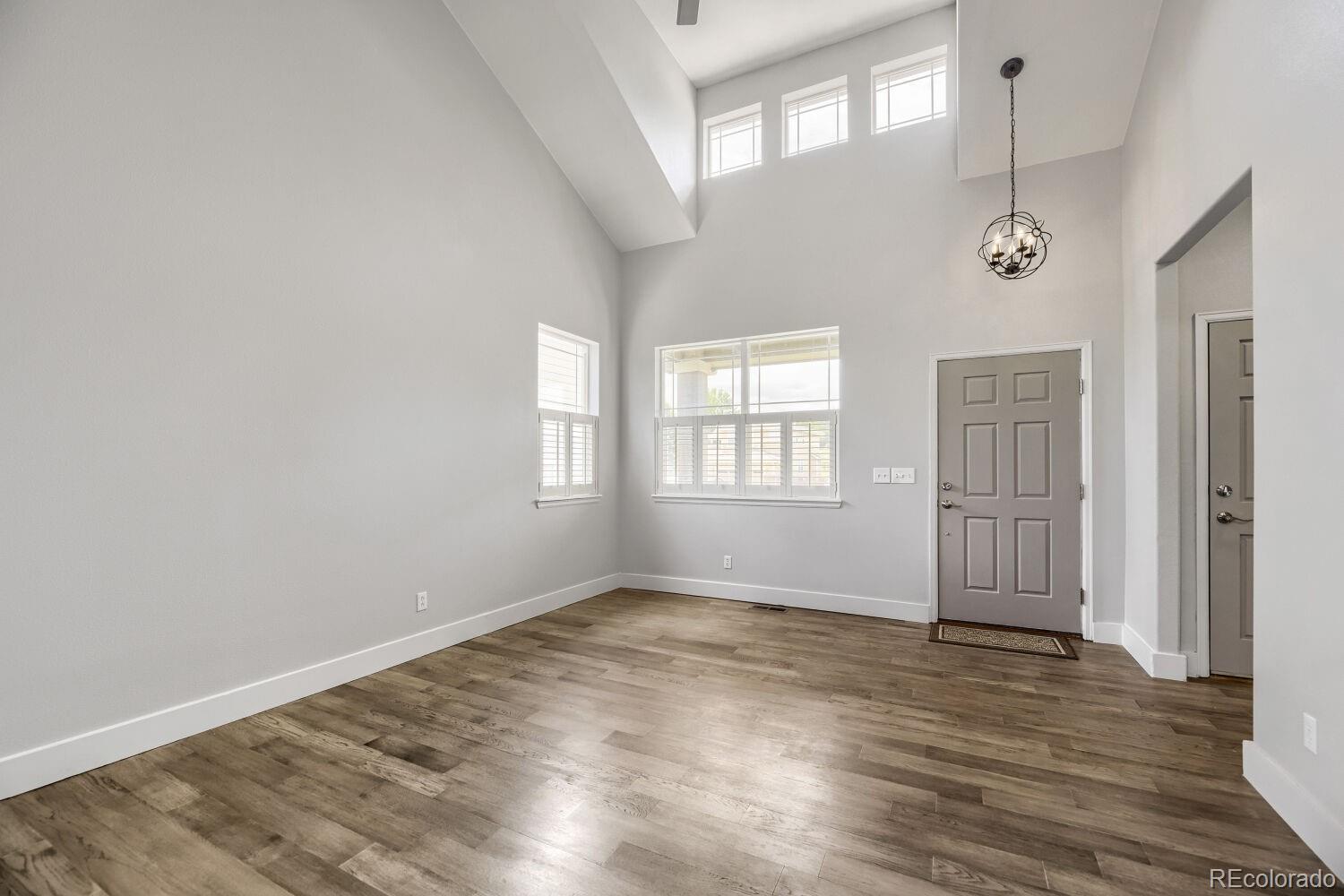 4099 Scarlet Oak Court
