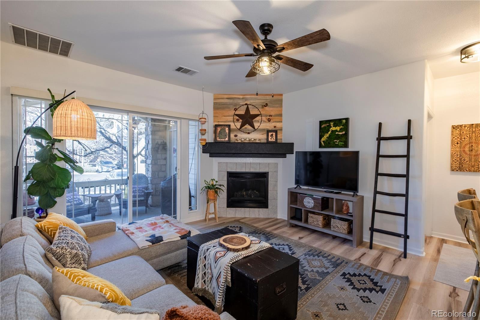 8389 S Independence Circle 11-103