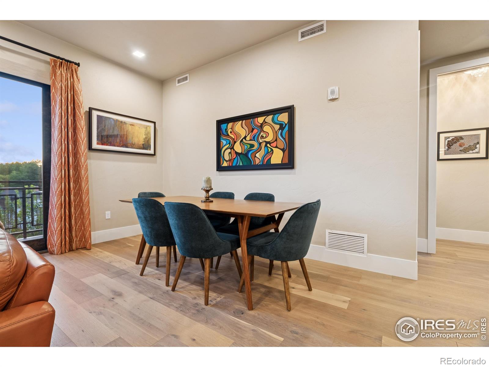 302 N Meldrum Street 304