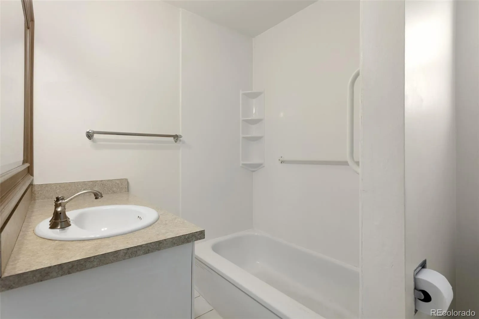 Edgewater, Colorado 80214, United States, 3 Bedrooms Bedrooms, ,1 BathroomBathrooms,Residential,Active,109271