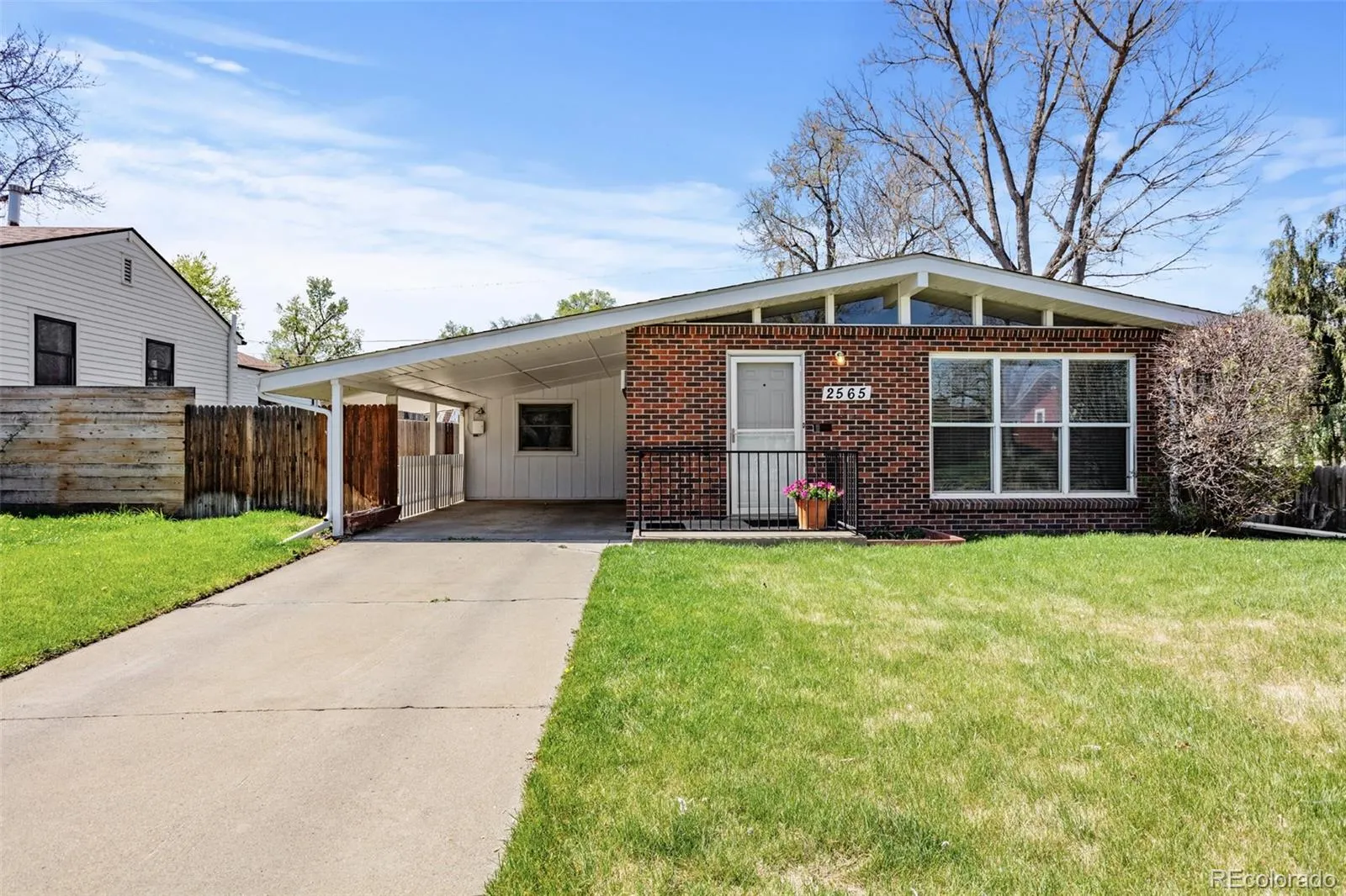 Edgewater, Colorado 80214, United States, 3 Bedrooms Bedrooms, ,1 BathroomBathrooms,Residential,Active,109271