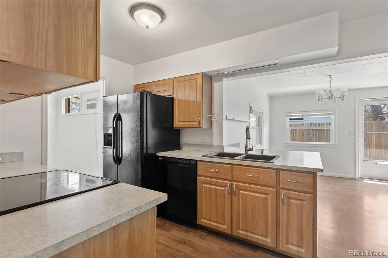 Edgewater, Colorado 80214, United States, 3 Bedrooms Bedrooms, ,1 BathroomBathrooms,Residential,Active,109271