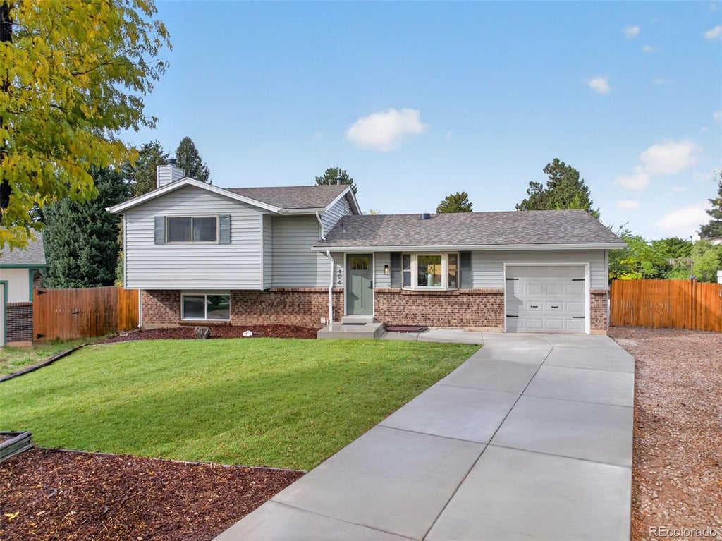 Photo of 404 Neptune Court, Littleton, CO 80124 (MLS # 3959879)