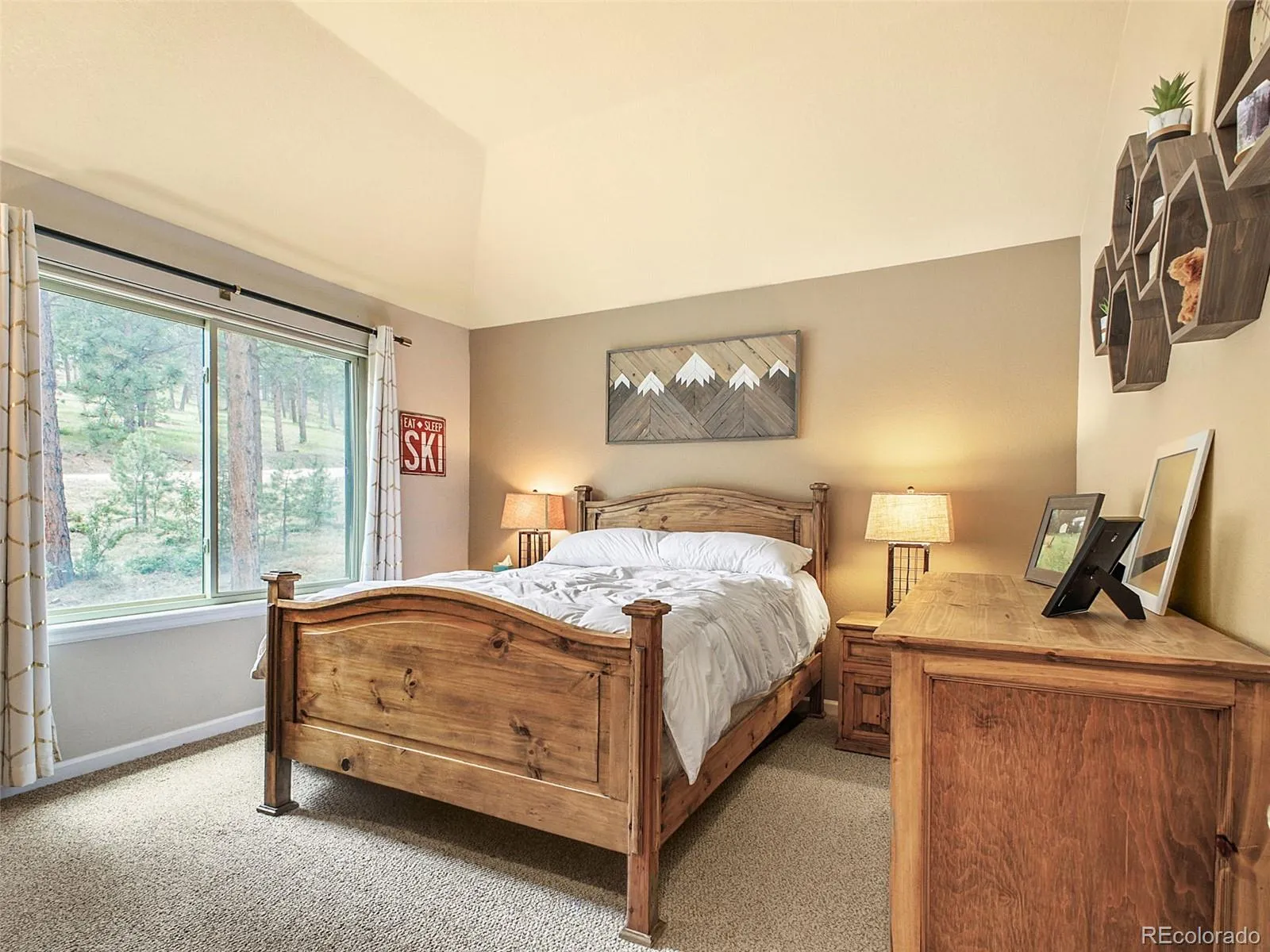 Evergreen, Colorado 80439, United States, 4 Bedrooms Bedrooms, ,3 BathroomsBathrooms,Residential,Active,170082