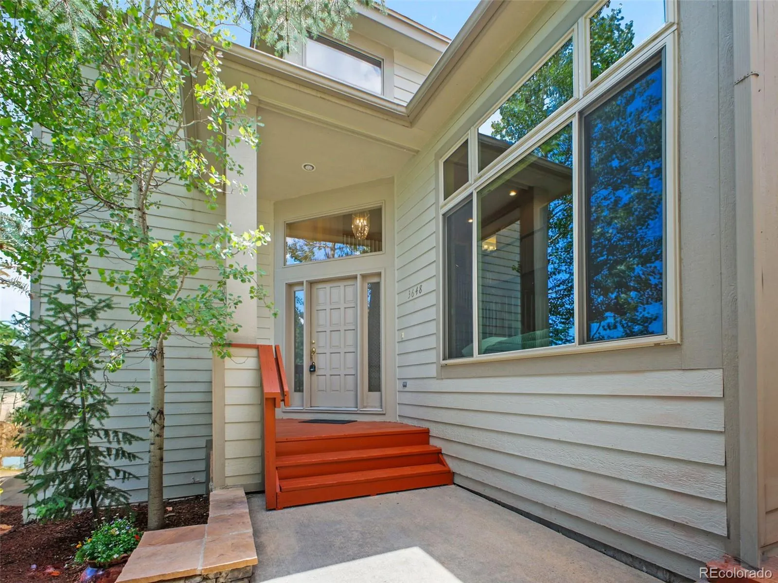 Evergreen, Colorado 80439, United States, 4 Bedrooms Bedrooms, ,3 BathroomsBathrooms,Residential,Active,170082