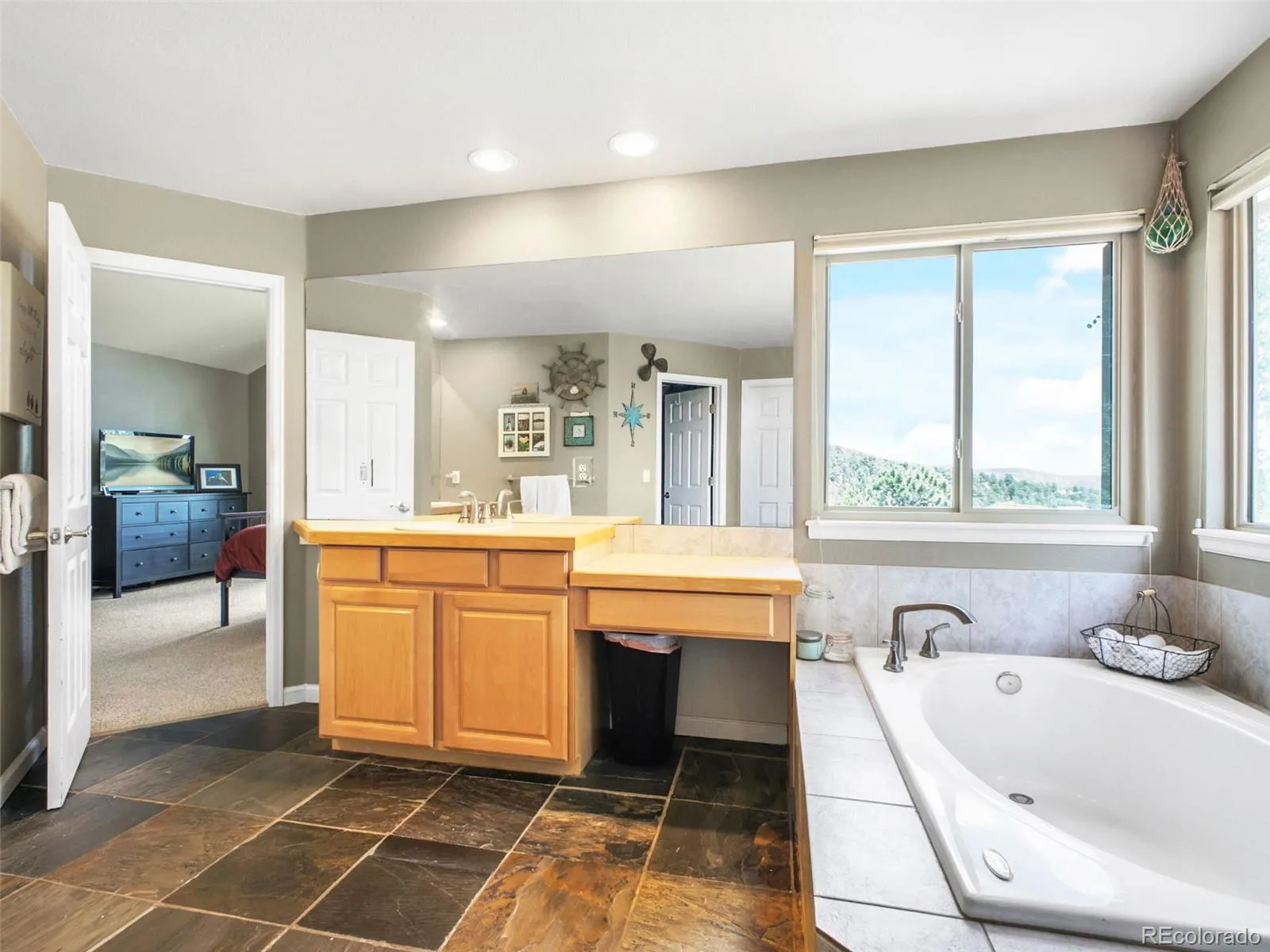 Evergreen, Colorado 80439, United States, 4 Bedrooms Bedrooms, ,3 BathroomsBathrooms,Residential,Active,170082