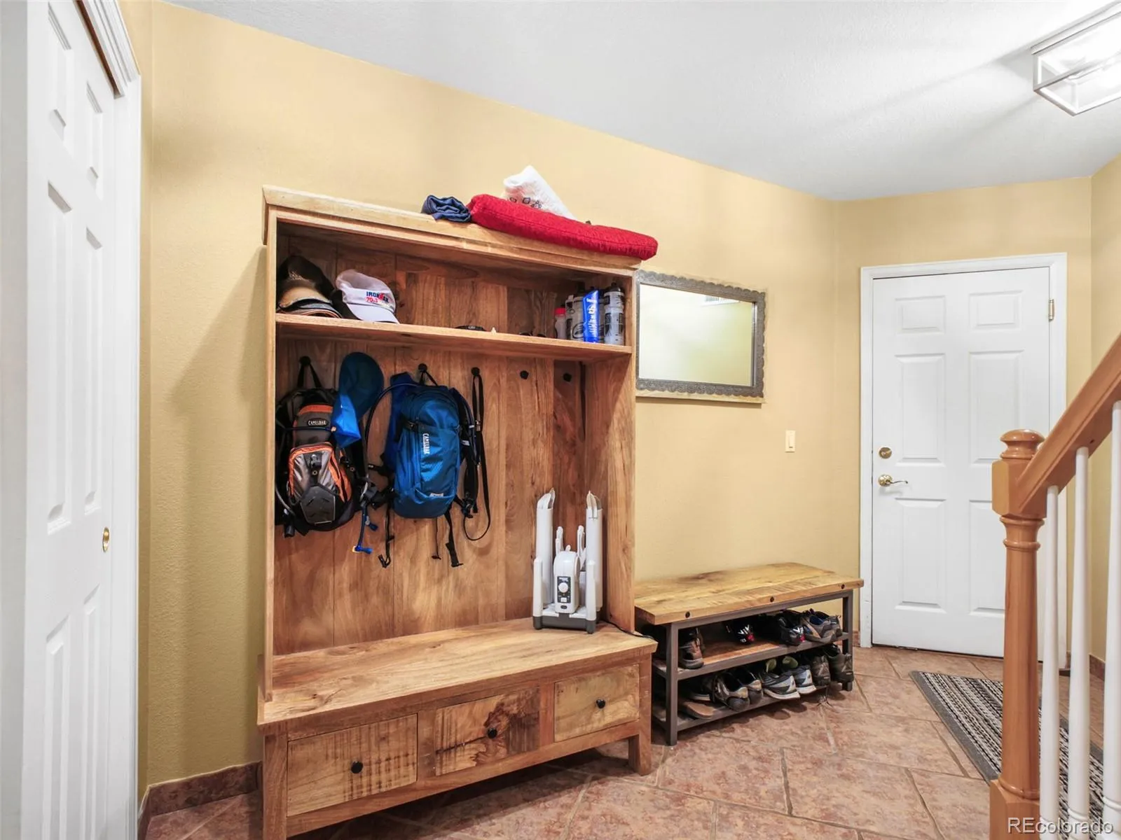 Evergreen, Colorado 80439, United States, 4 Bedrooms Bedrooms, ,3 BathroomsBathrooms,Residential,Active,170082