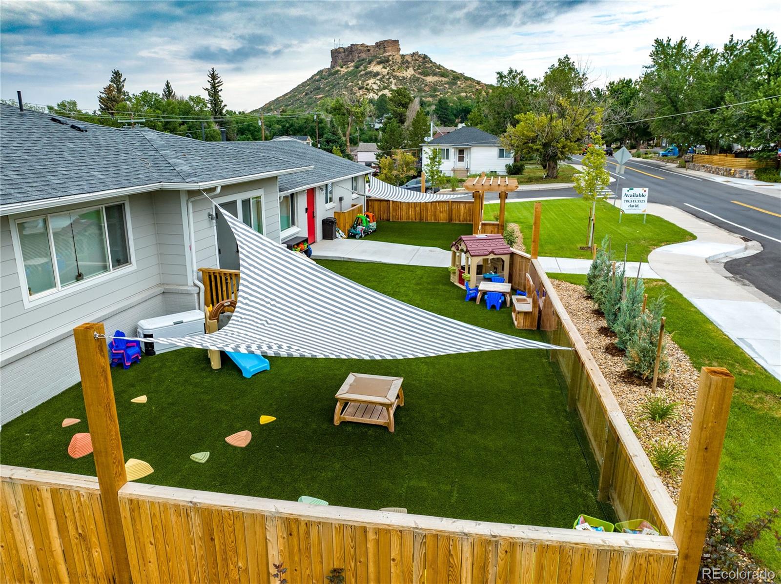 399 N Gilbert Street