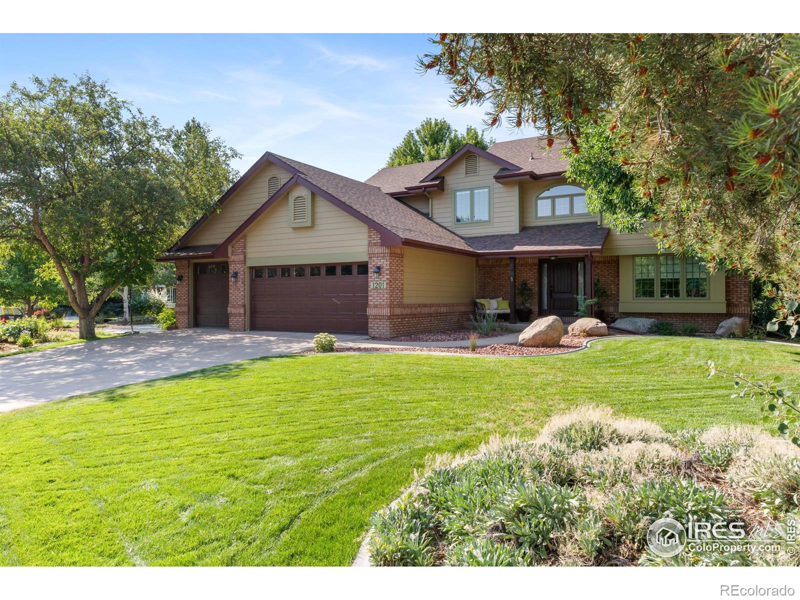 1201 Chickadee Court