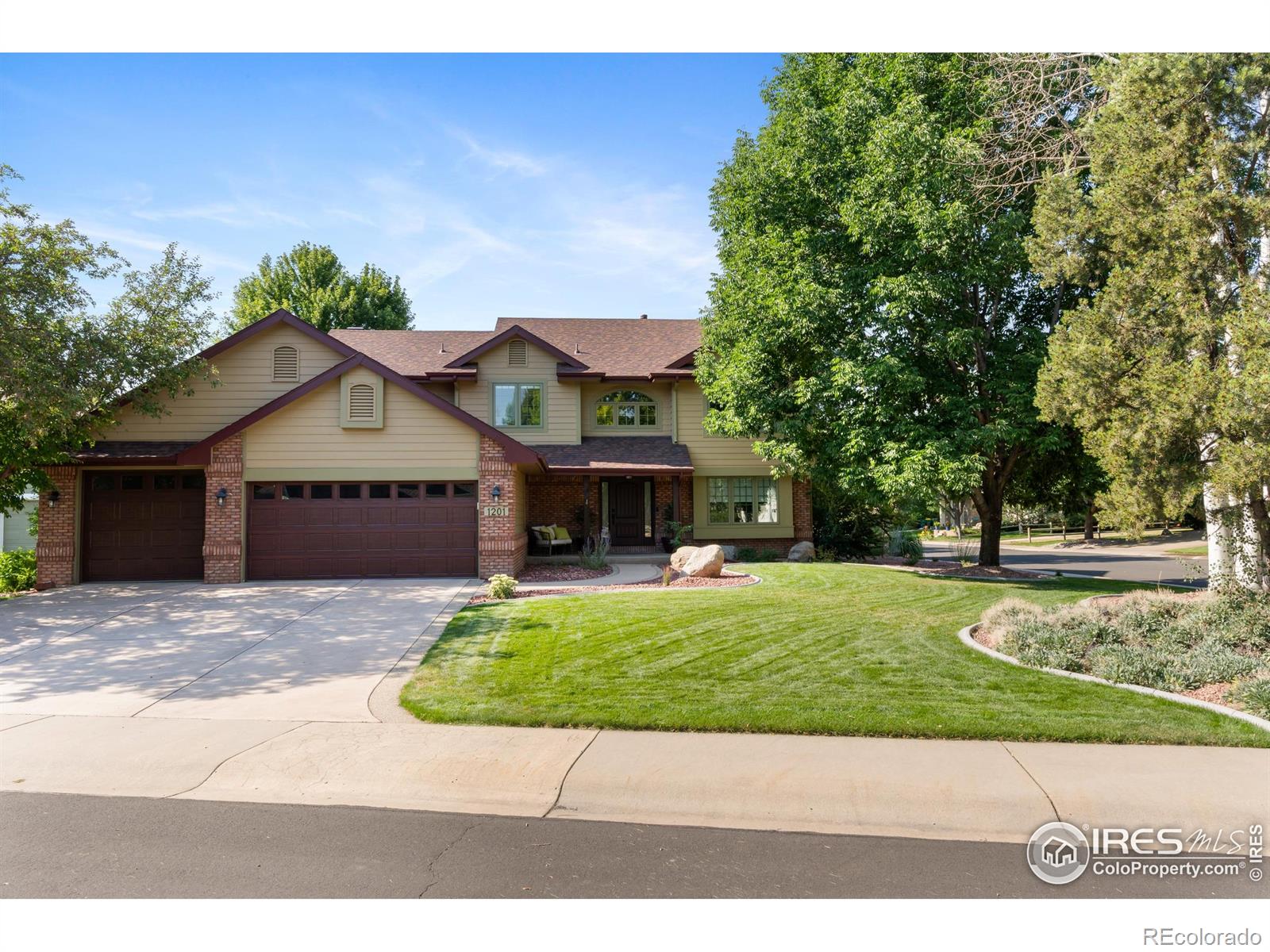1201 Chickadee Court