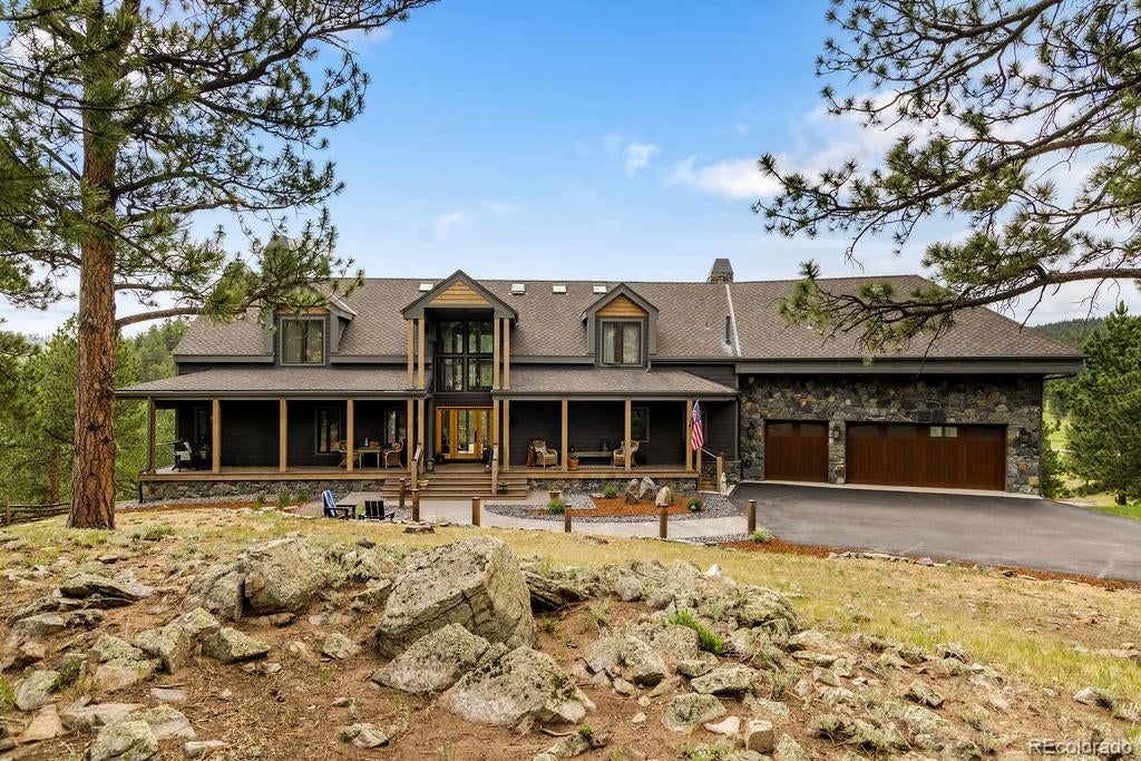 566 Meadow Vista Drive