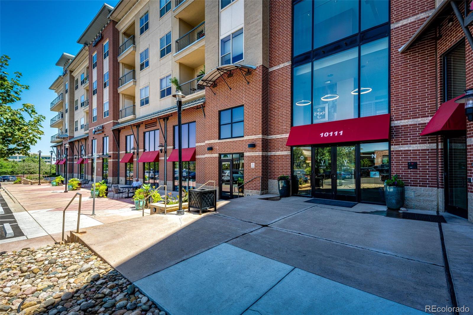 10111 Inverness Main Street 332
