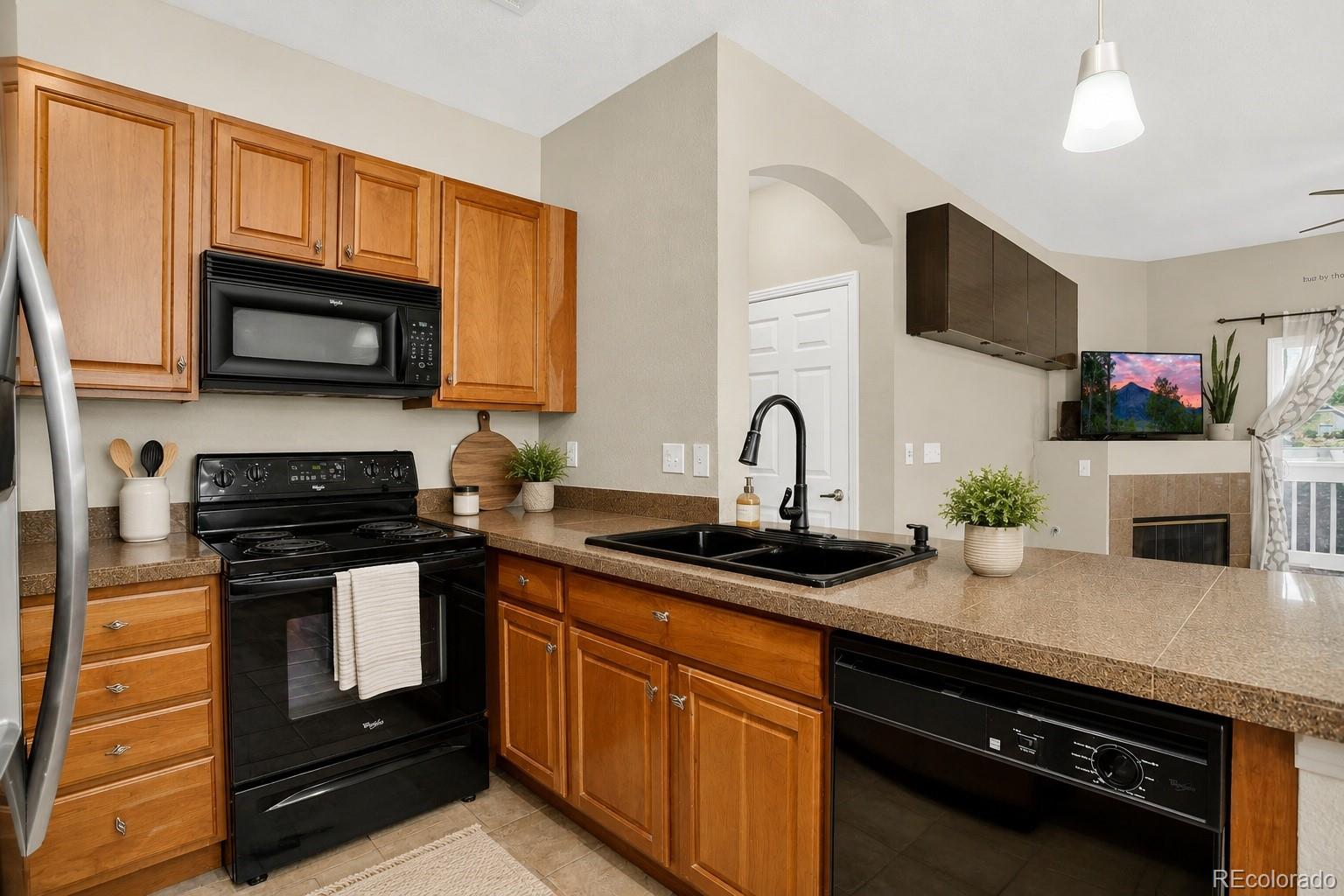 9515 Pearl Circle 104