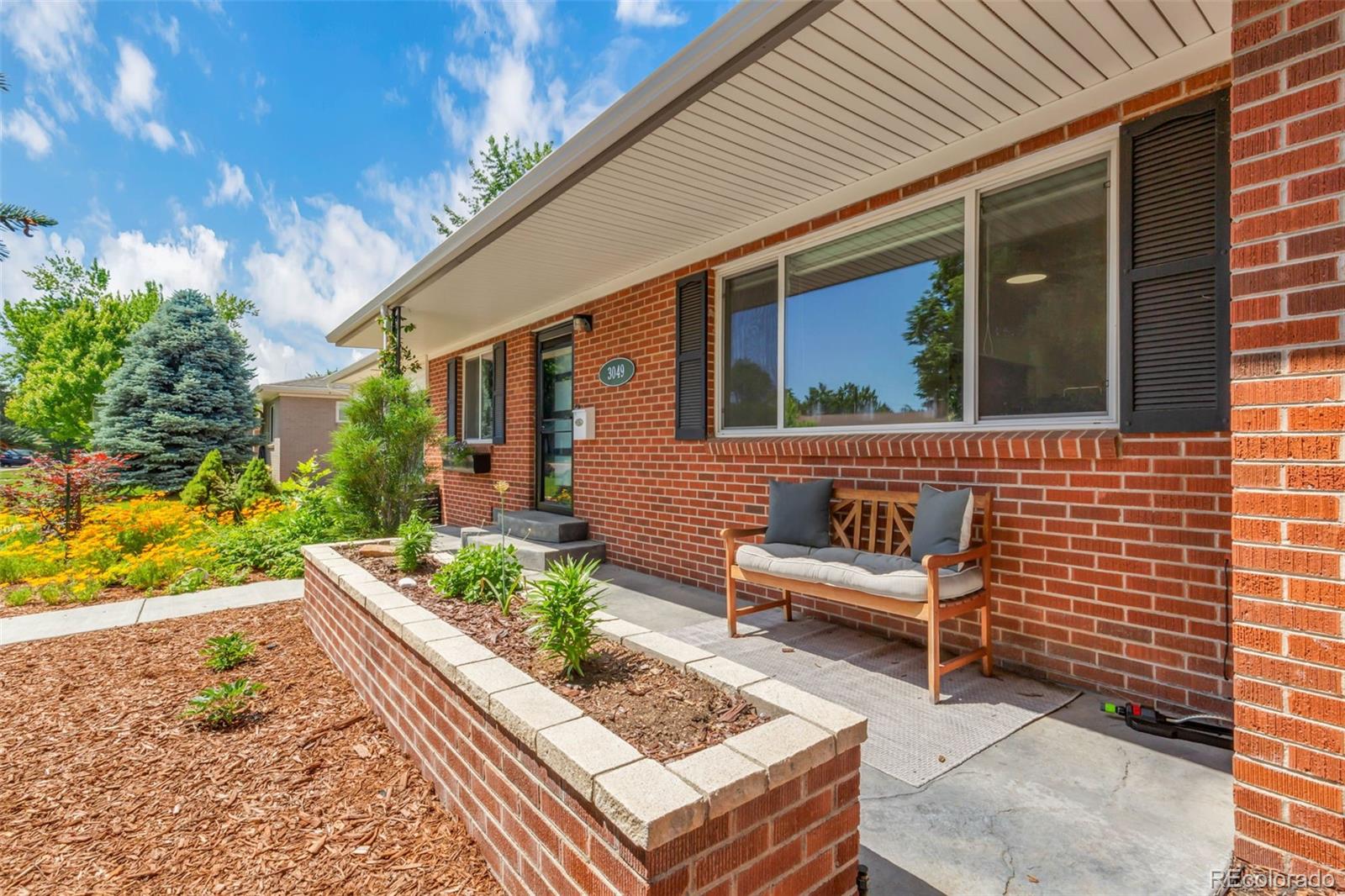 3049 S Williams Street