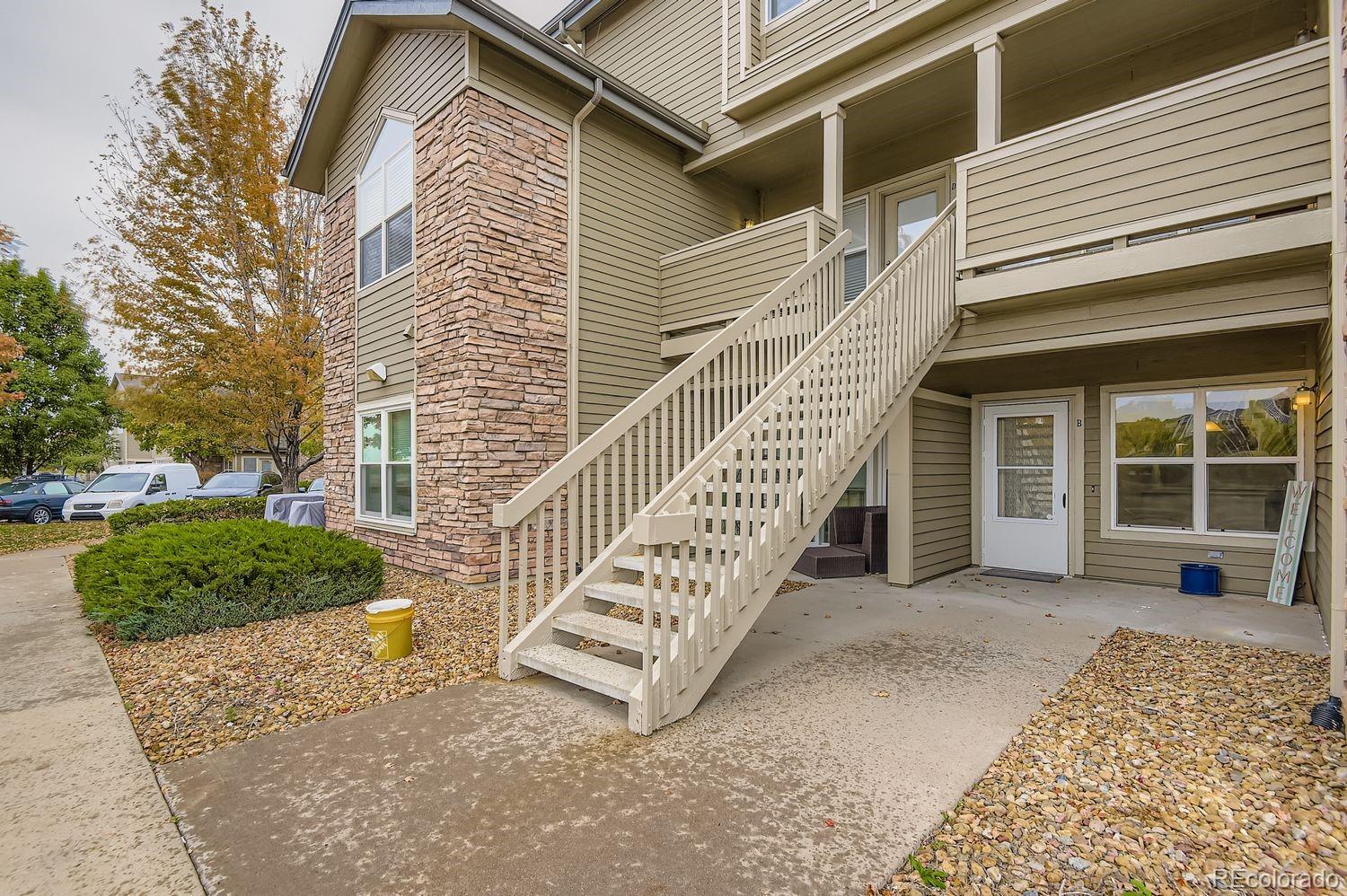 3261 S Waco Court B