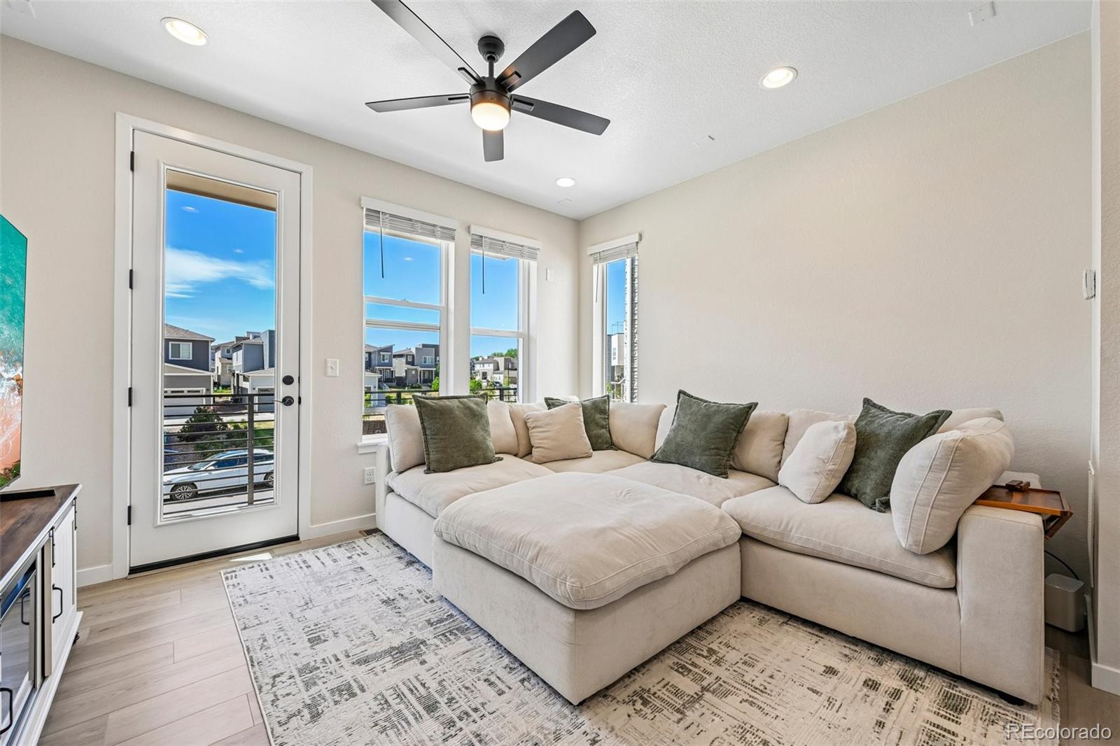 12324 Farmview Street