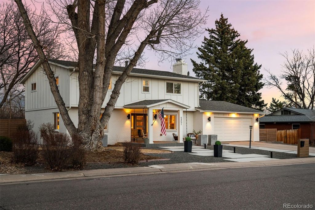 Photo of 5451 W Rowland Place, Littleton, CO 80128 (MLS # 9118786)