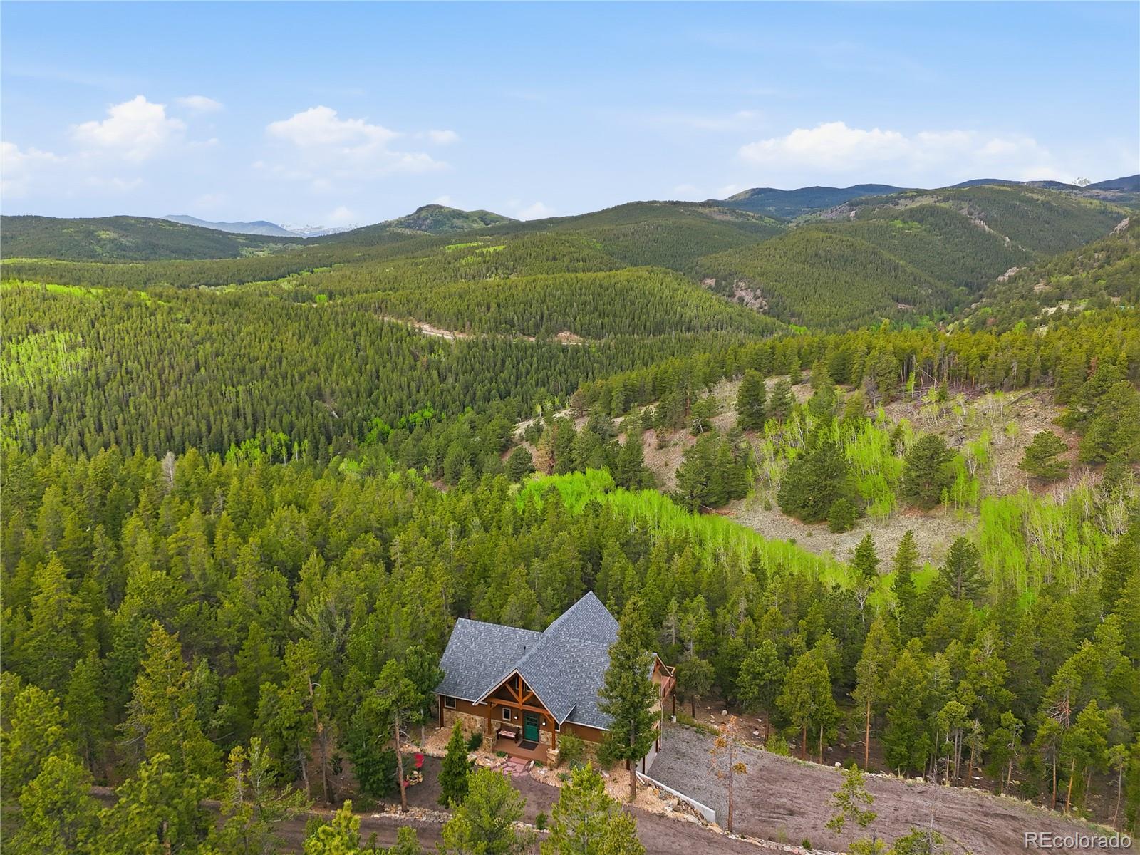 672 Paradise Valley Parkway
